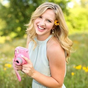 Meet your Posher, Lexia